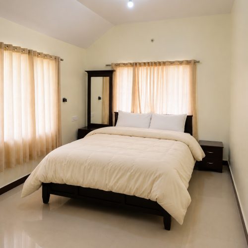 Double Bed Room – Green Villas